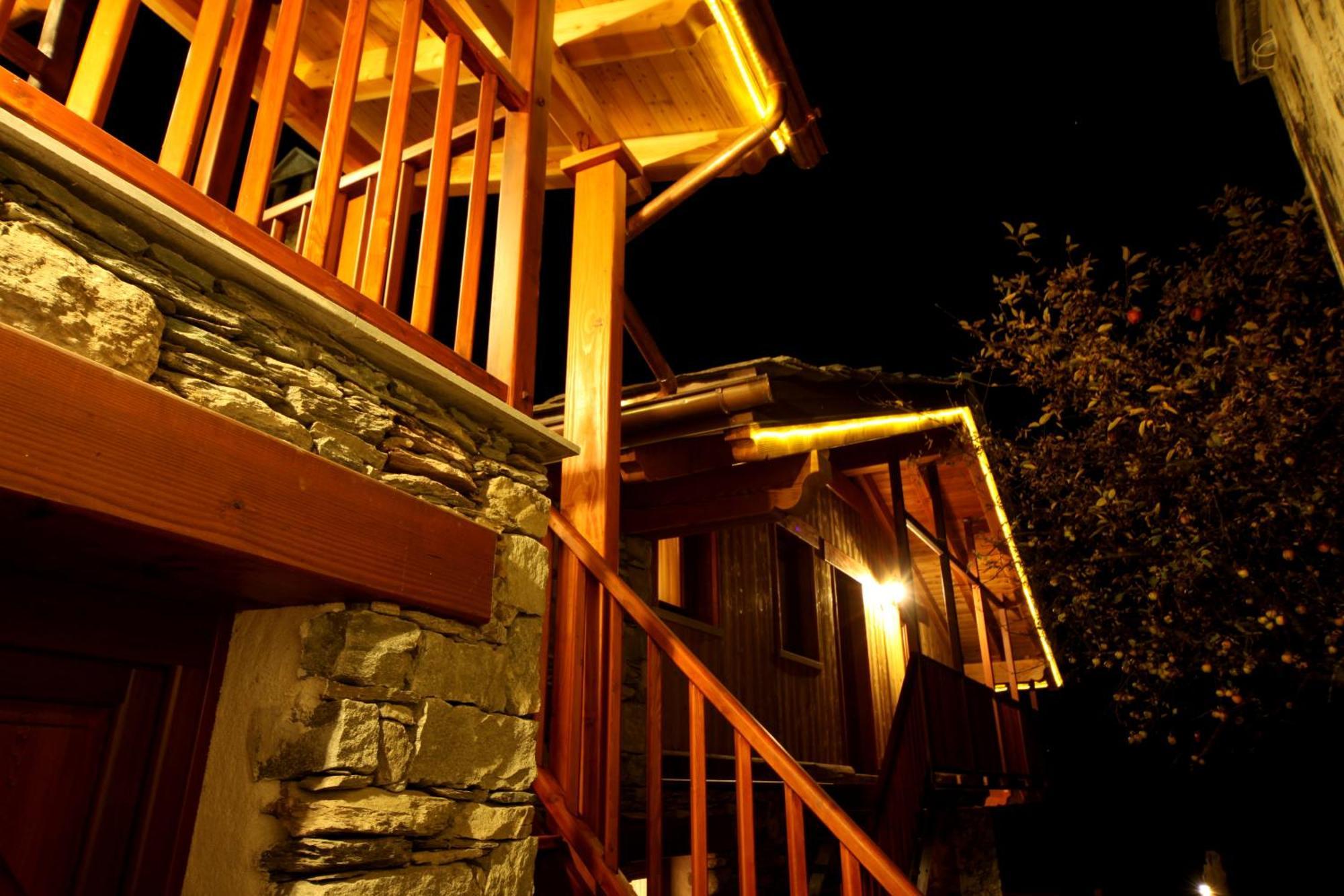 Eco Chalet Maison Dominique Challand-Saint-Anselme Kültér fotó