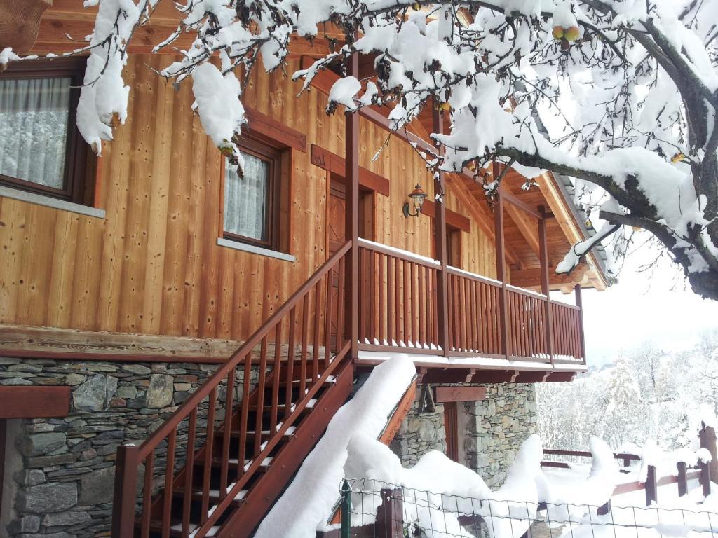 Eco Chalet Maison Dominique Challand-Saint-Anselme Kültér fotó